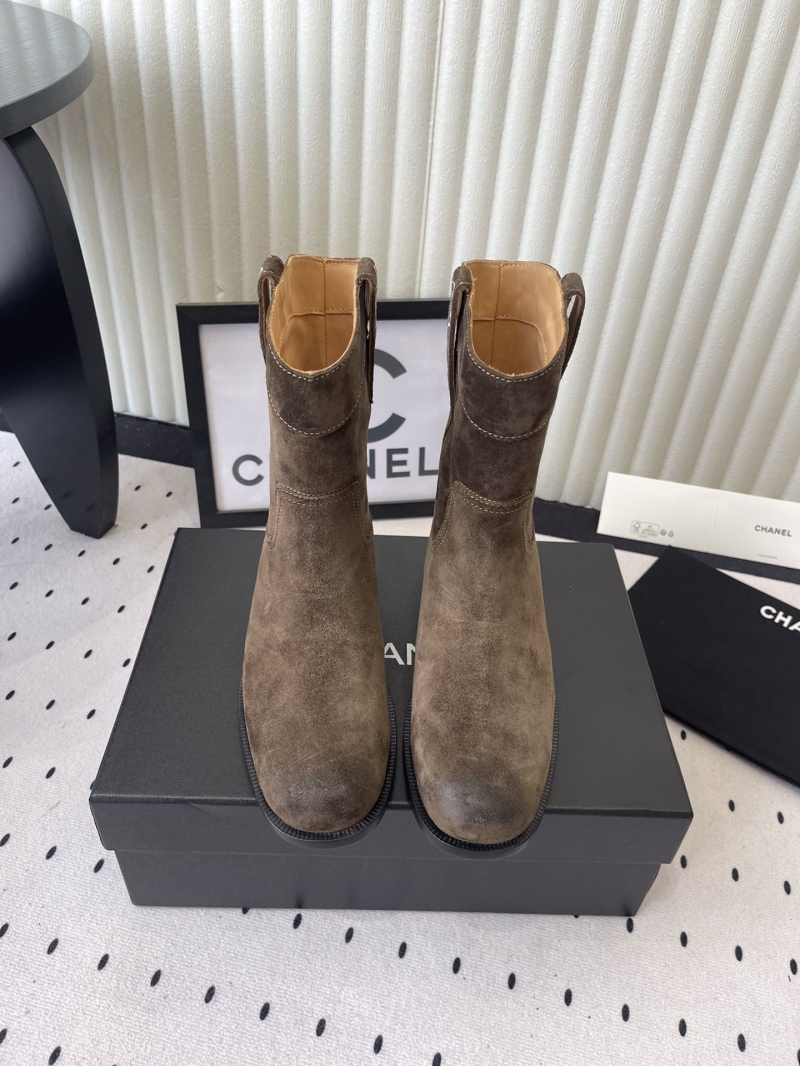 Ch**el boots